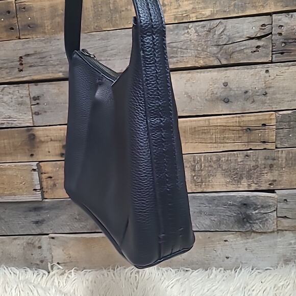 The SAK Brook Black Pebbled Leather Hobo Shoulder Bag Purse - Picture 4 of 11